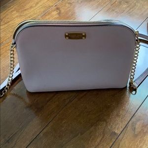 AUTHENTIC! Michael kors crossbody!